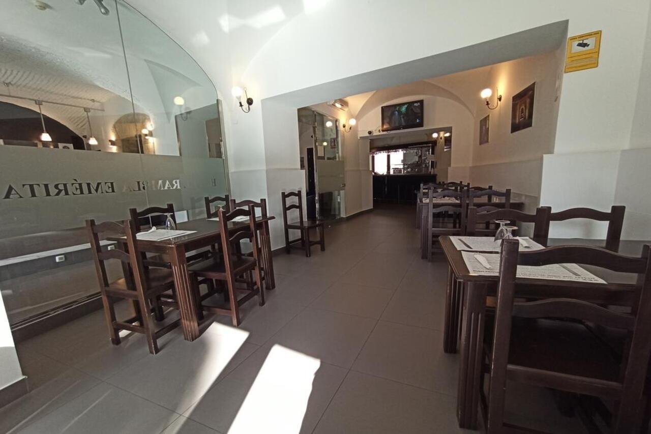 Hotel Rambla Emerita, Centro Ciudad Merida Bagian luar foto