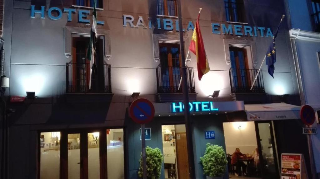 Hotel Rambla Emerita, Centro Ciudad Merida Bagian luar foto