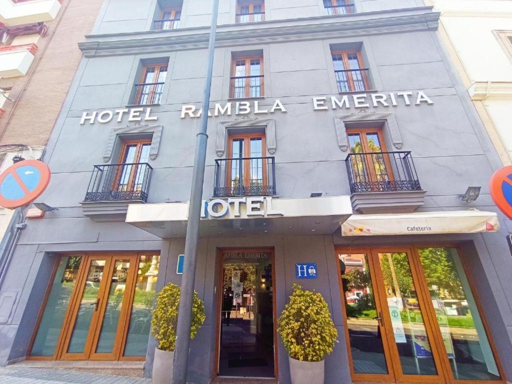 Hotel Rambla Emerita, Centro Ciudad Merida Bagian luar foto